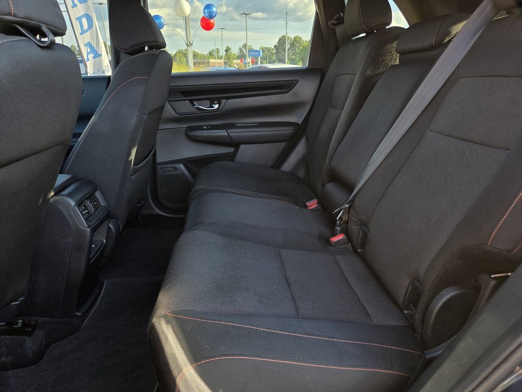 Used 2025 Honda CR-V Sport image 17