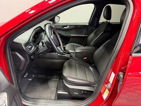 Used 2023 Ford Escape ST-Line w/ Tech Pack #1 image 12