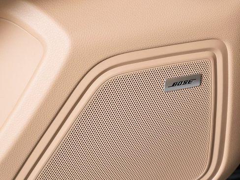 New 2026 Porsche Macan S image 7