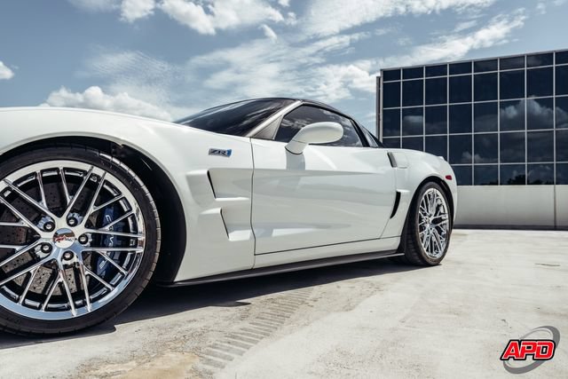 Used 2011 Chevrolet Corvette ZR1 w/ Preferred Equipment Group RWD image 31