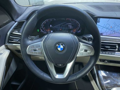 Used 2019 BMW X7 xDrive50i w/ Premium Package AWD/4WD image 15