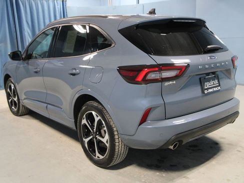 Used 2025 Ford Escape ST-Line Elite image 33