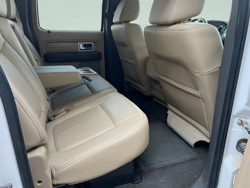 Used 2011 Ford F150 Lariat w/ Lariat Chrome Pkg AWD/4WD image 8