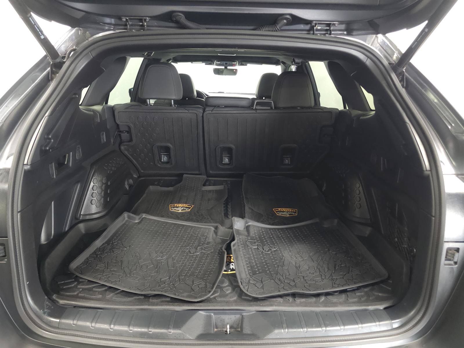 Used 2023 Subaru Outback Wilderness AWD/4WD image 11