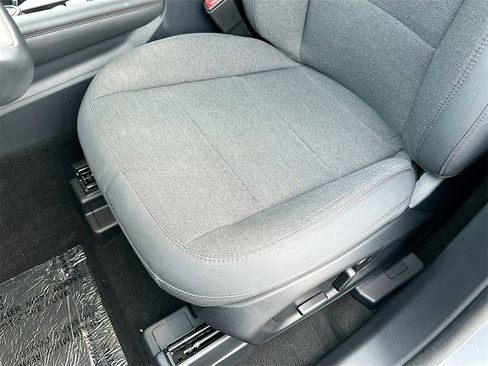 Certified 2025 Ford Explorer Active image 20