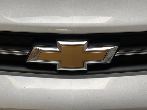 Used 2021 Chevrolet Trax LT image 36