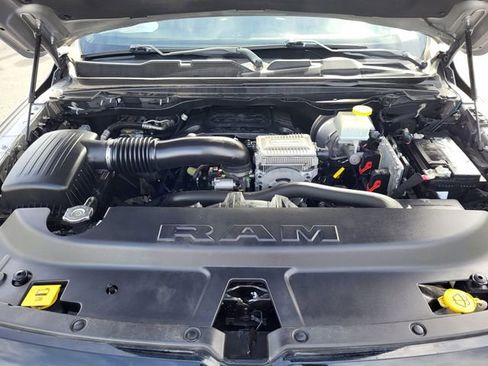 Used 2021 RAM 1500 Big Horn image 25