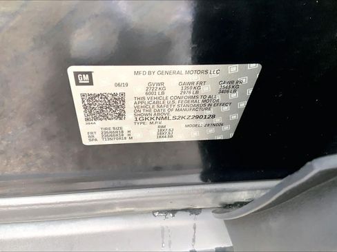 Used 2019 GMC Acadia SLT w/ LPO, Floor Liner Package FWD image 33