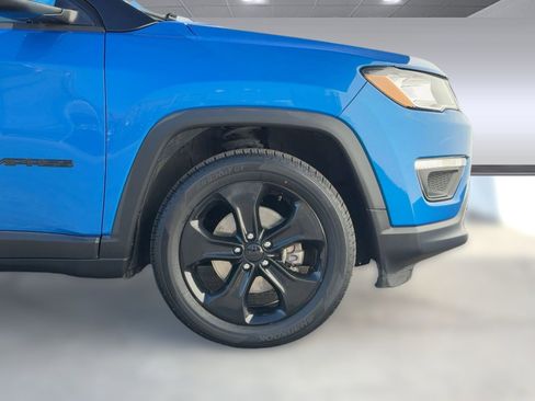 Used 2018 Jeep Compass Altitude w/ Popular Equipment Group image 10