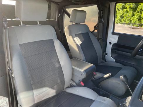 Used 2010 Jeep Wrangler Sport image 9