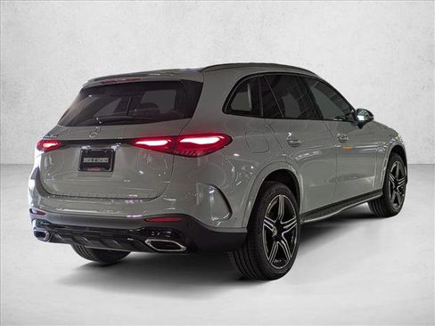 New 2026 Mercedes-Benz GLC 300 image 13