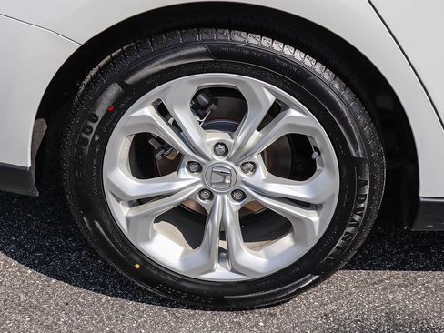Certified 2024 Honda Accord LX image 8