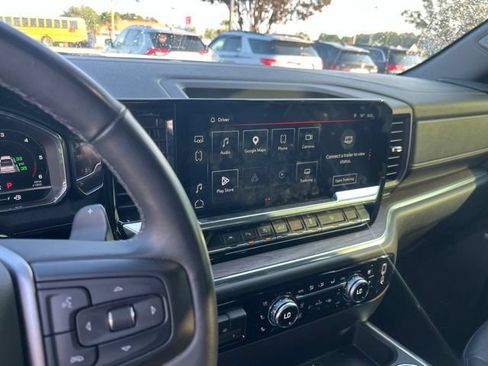 Used 2024 GMC Sierra 1500 SLT w/ SLT Premium Plus Package AWD/4WD image 24