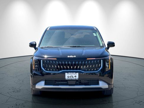 New 2026 Kia Carnival LXS image 9