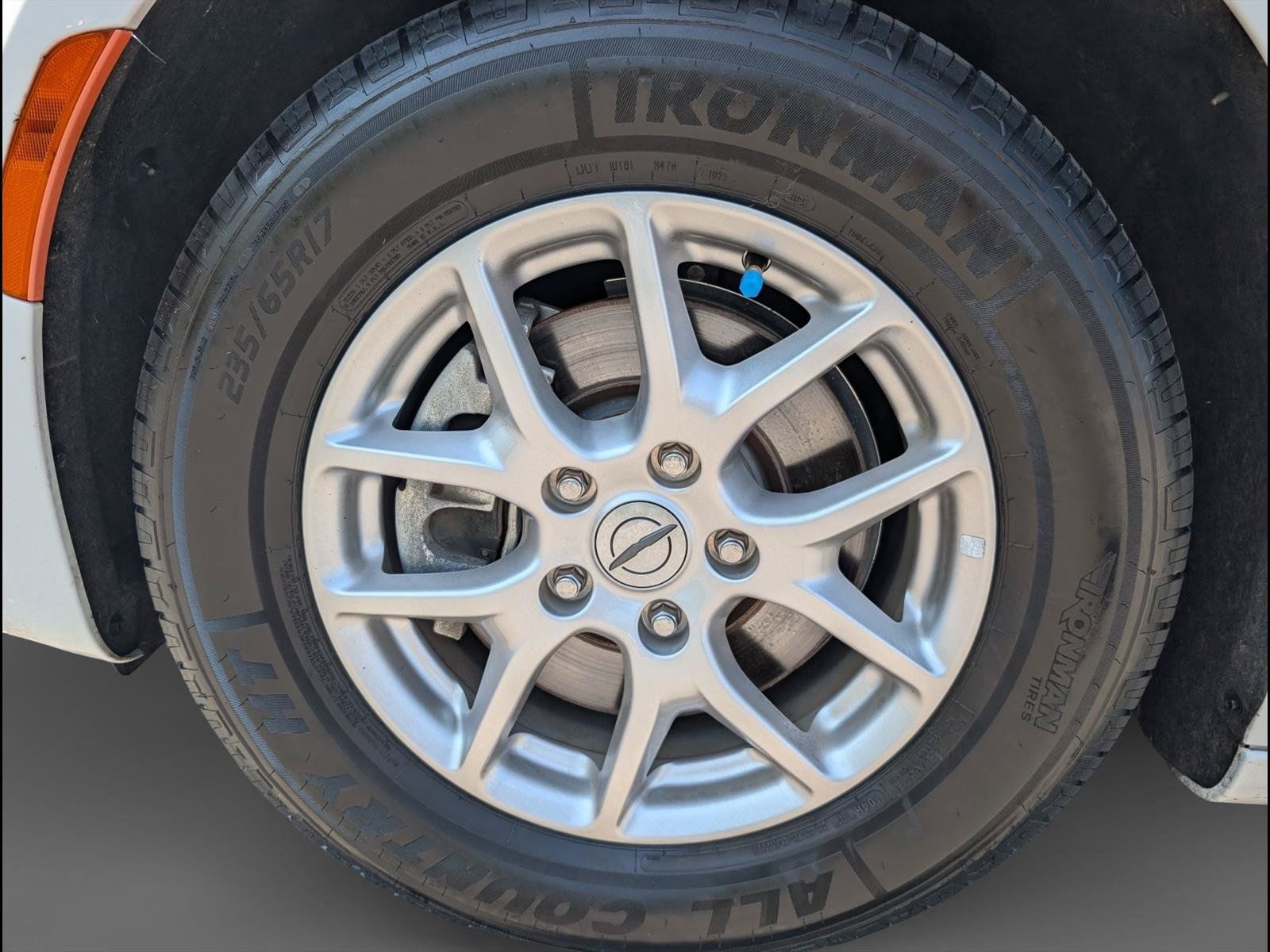 Used 2024 Chrysler Pacifica Touring-L FWD image 25