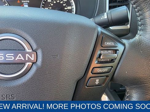 Used 2022 Nissan Frontier SV w/ SV Premium Package image 15