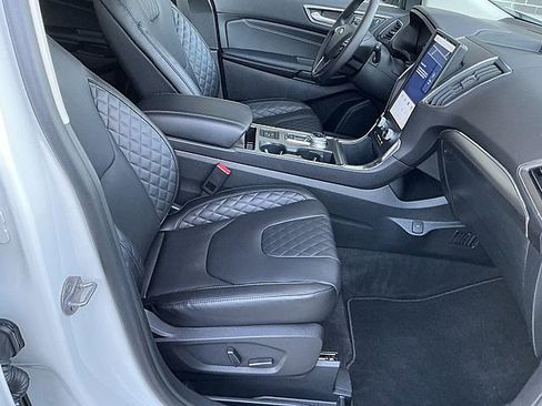 Used 2024 Ford Edge Titanium w/ Equipment Group 301A image 21