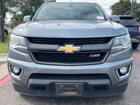 Used 2018 Chevrolet Colorado Z71 RWD image 2