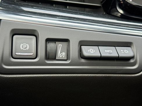 Used 2025 Cadillac XT5 Premium Luxury w/ LPO, Red Accent Package image 37