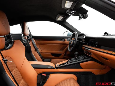 Used 2024 Porsche 911 GT3 RS RWD image 43