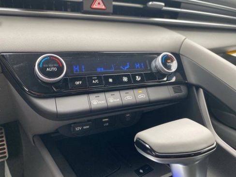 New 2026 Hyundai Elantra Sport FWD image 26