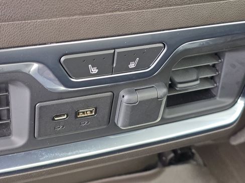 Used 2021 GMC Sierra 1500 Denali w/ Denali Ultimate Package image 11