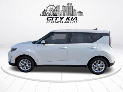 Certified 2025 Kia Soul LX w/ LX Technology Package