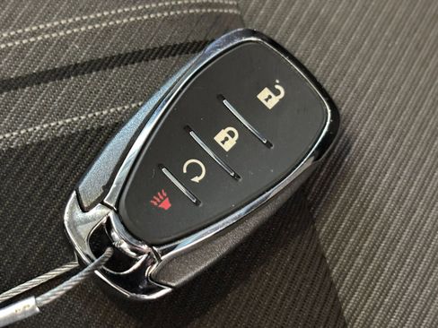 Used 2025 Chevrolet Blazer LT image 27