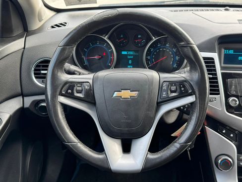 Used 2014 Chevrolet Cruze LT FWD image 16