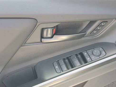New 2026 Toyota bZ Woodland AWD/4WD image 20