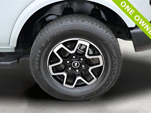 Used 2023 Ford Bronco Outer Banks image 9