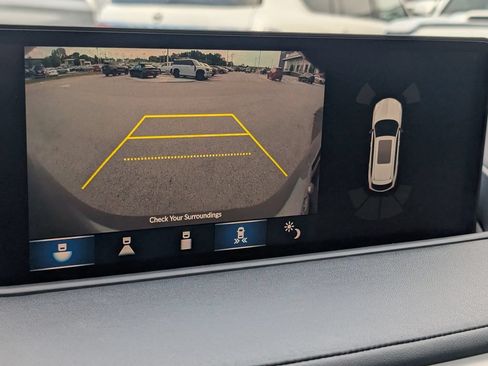 Used 2023 Acura MDX w/ Technology Package FWD image 8