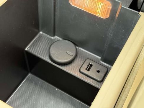 Used 2012 Buick LaCrosse Premium FWD image 26