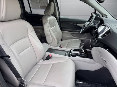 Used 2017 Honda Ridgeline RTL-E image 17