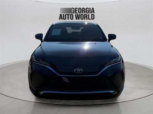 Used 2021 Toyota Venza Limited image 8