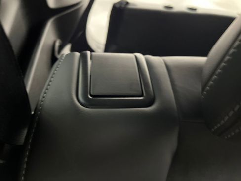 Used 2025 Mitsubishi Outlander SE FWD image 20
