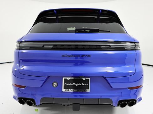 New 2025 Porsche Cayenne GTS image 6