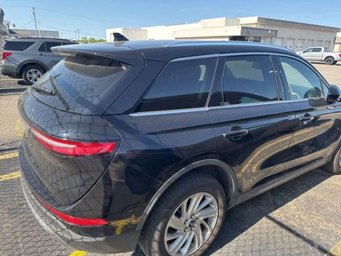 Used 2020 Lincoln Corsair FWD image 11