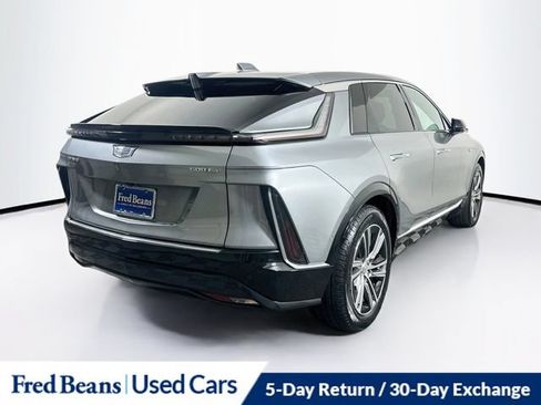 Used 2024 Cadillac Lyriq Luxury AWD/4WD image 10
