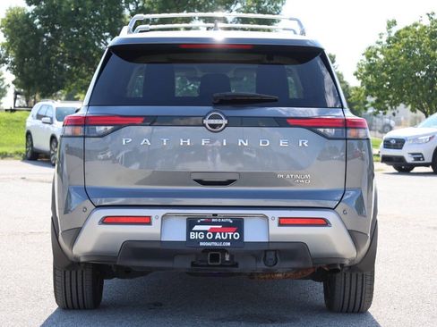Used 2022 Nissan Pathfinder Platinum w/ Cargo Package AWD/4WD image 10