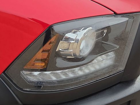 Used 2021 RAM 1500 Classic Warlock w/ Electronics Group image 10