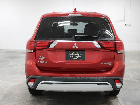 Used 2019 Mitsubishi Outlander SE image 8