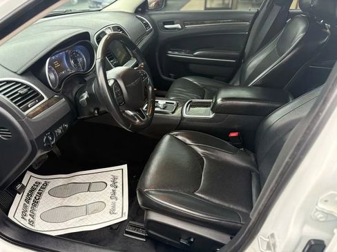 Used 2016 Chrysler 300 C AWD/4WD image 14