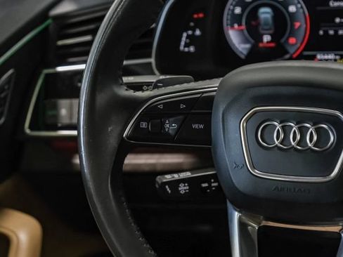 Used 2019 Audi Q8 Premium Plus w/ Premium Plus AWD/4WD image 13