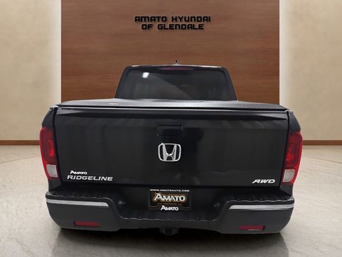 Used 2017 Honda Ridgeline RTL-T image 5