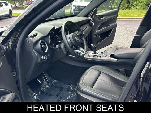 Used 2022 Alfa Romeo Stelvio Ti w/ Active Assist Plus Package AWD/4WD image 5