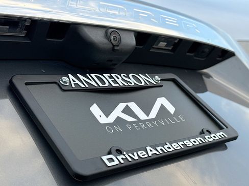 Used 2022 Ford Explorer XLT w/ Equipment Group 202A image 15