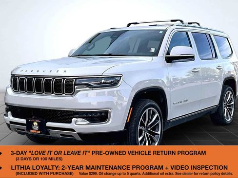 Used 2022 Jeep Wagoneer Series III w/ Premium Group I AWD/4WD image 1