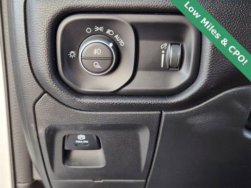 Used 2023 RAM 1500 Big Horn image 24