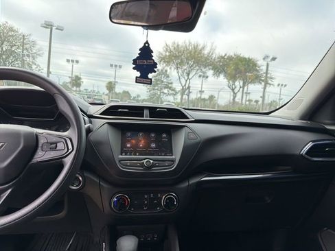 Certified 2022 Chevrolet TrailBlazer LT image 9
